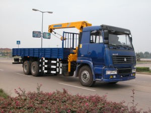 12 Tons Sinotruk 6X4 HOWO Crane Truck for Hot Sale